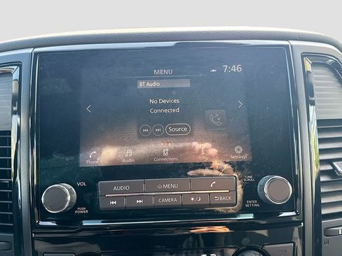 Used 2024 Nissan Titan SV w/ SV Bronze Edition Package image 15