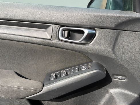 Used 2024 Honda Civic Sport image 19