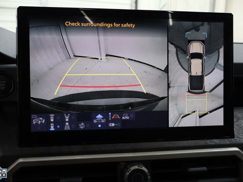 Used 2024 Toyota Tacoma Limited image 21