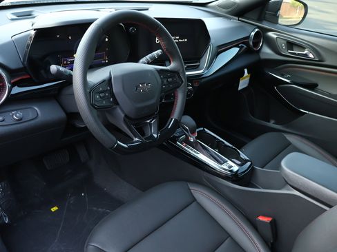 New 2026 Chevrolet Trax RS w/ Sunroof Package FWD image 3