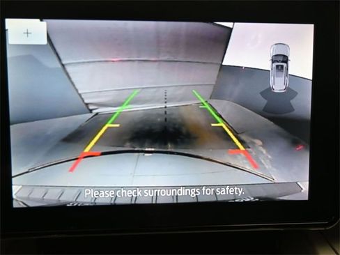 Used 2024 Ford Explorer XLT w/ Equipment Group 202A image 34