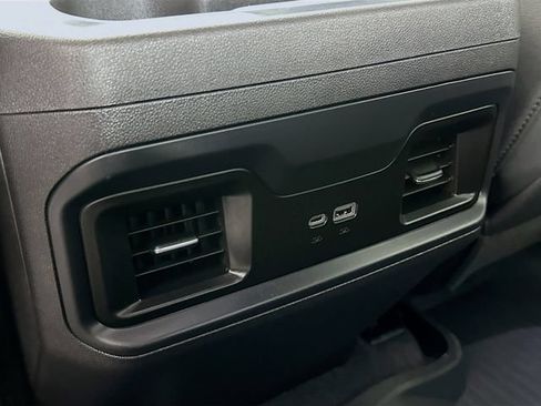 Used 2024 Chevrolet Silverado 1500 LT Trail Boss w/ LT Trail Boss Premium Package AWD/4WD image 29