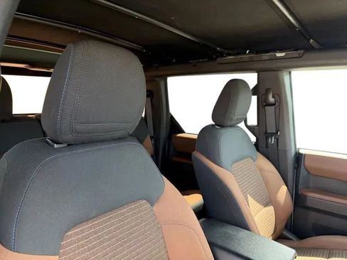 Used 2022 Ford Bronco Outer Banks AWD/4WD image 27