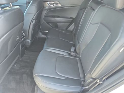 Used 2025 Kia Sportage EX w/ Premium Package FWD image 14