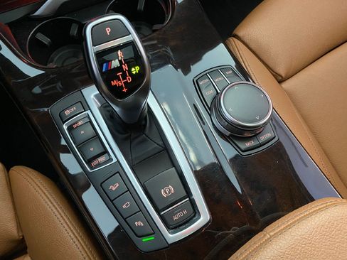 Used 2017 BMW X4 M40i image 18