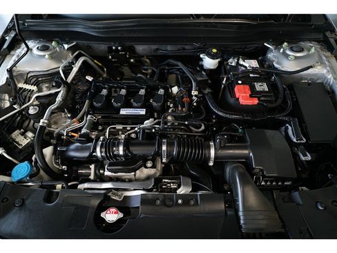 Used 2019 Honda Accord Sport image 10