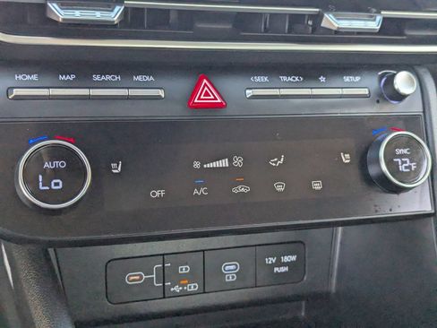 Used 2025 Hyundai Sonata SEL FWD image 27