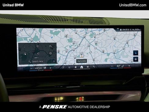 Used 2025 BMW i5 xDrive40 w/ Executive Package image 10