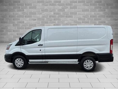 Certified 2025 Ford Transit 250 Low Roof w/ Exterior Upgrade Package RWD image 6
