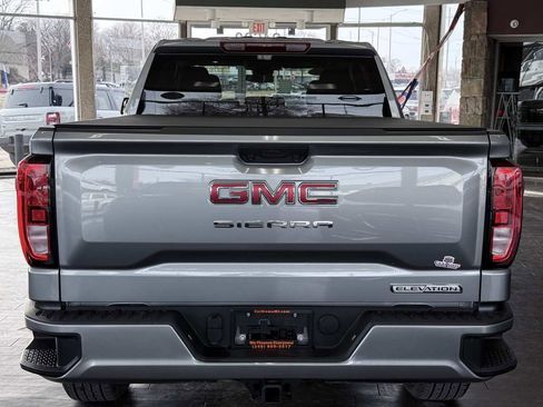 Used 2025 GMC Sierra 1500 Elevation image 12