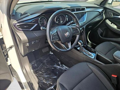 Used 2022 Buick Encore GX Preferred w/ Cold Weather Comfort Package AWD/4WD image 9