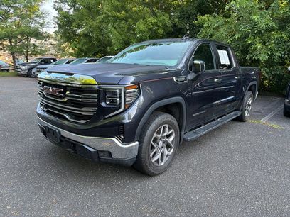 Used 2023 GMC Sierra 1500 SLT w/ SLT Premium Package