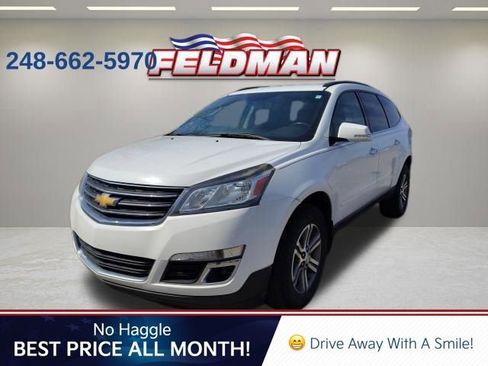Used 2017 Chevrolet Traverse LT image 1