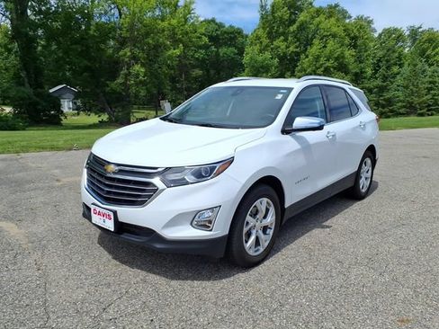 Used 2020 Chevrolet Equinox Premier AWD/4WD image 8