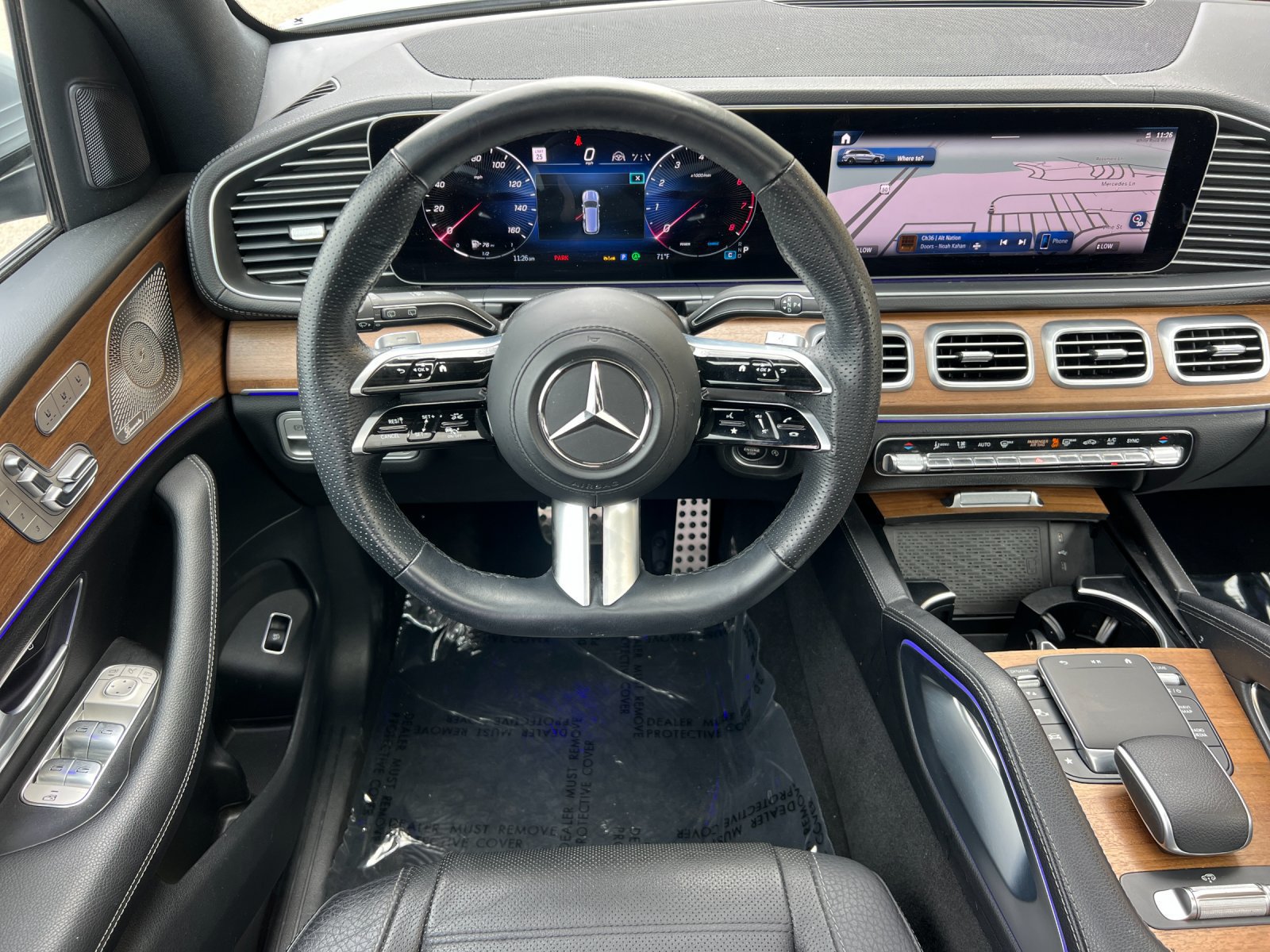 Used 2024 Mercedes-Benz GLS 450 4MATIC image 13