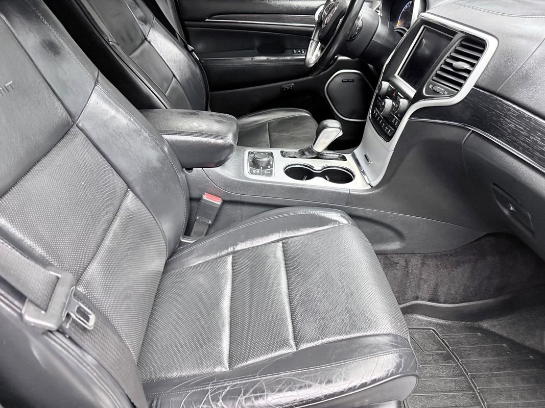 Used 2018 Jeep Grand Cherokee Summit AWD/4WD image 12
