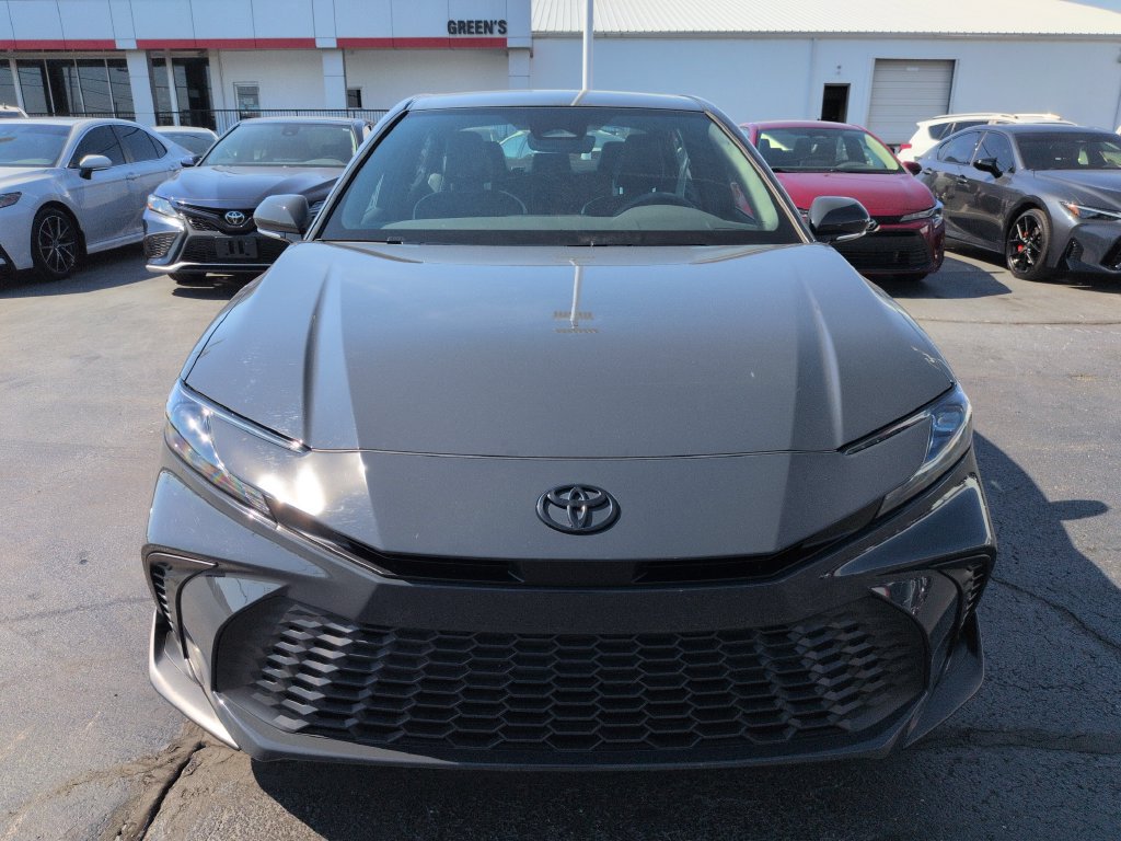 Certified 2025 Toyota Camry SE w/ Convenience Package FWD image 8