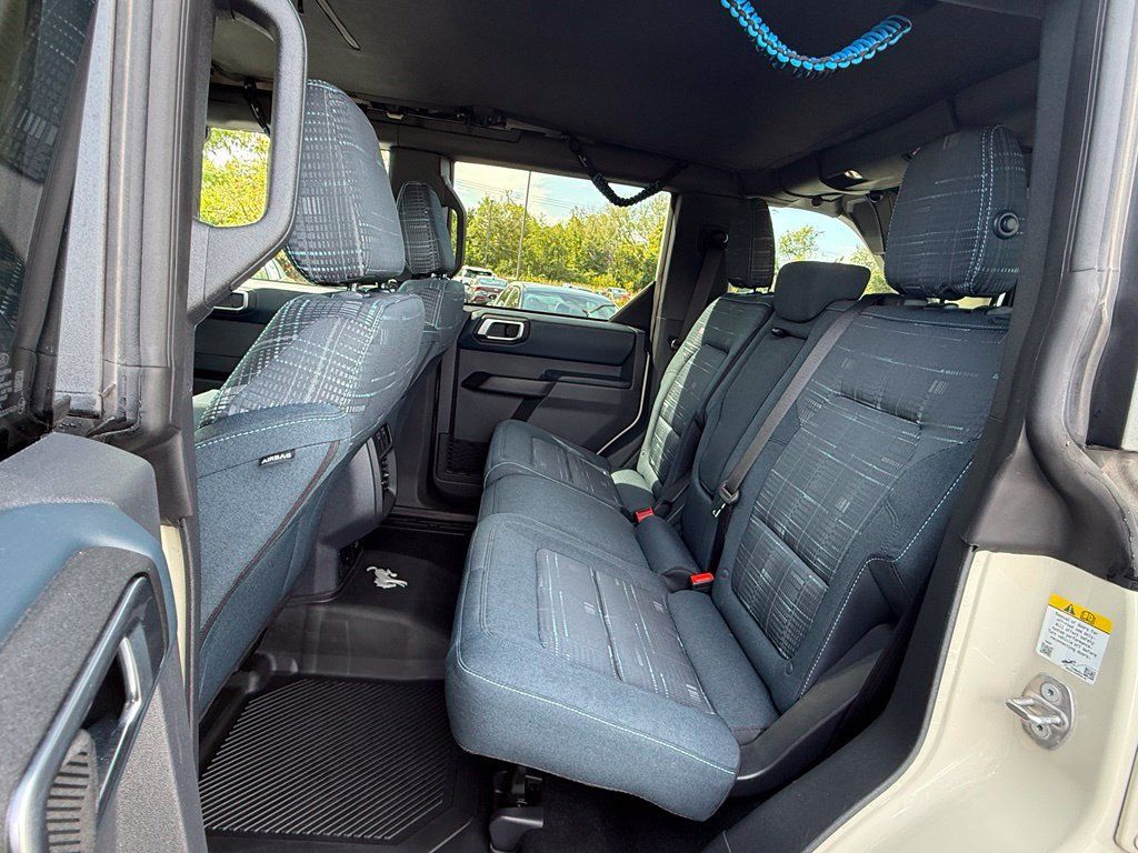 Used 2026 Ford Bronco Heritage Edition AWD/4WD image 35