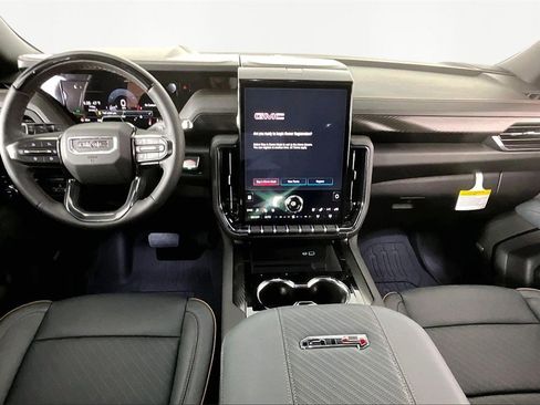 New 2026 GMC Yukon XL AT4 w/ AT4 Premium Plus Package image 6