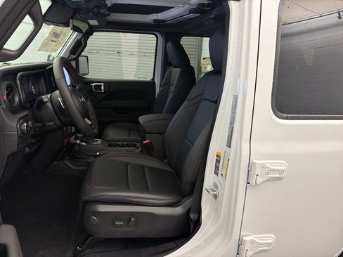 New 2026 Jeep Wrangler Unlimited Rubicon 392 image 17