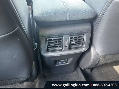Used 2022 Toyota RAV4 XLE Premium AWD/4WD image 11