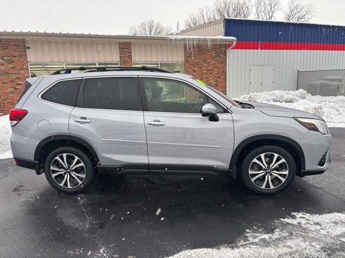 Used 2022 Subaru Forester Limited w/ Popular Package #3 AWD/4WD image 2