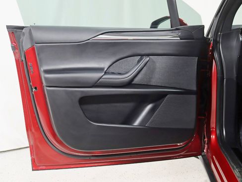 Used 2023 Tesla Model X Plaid image 33