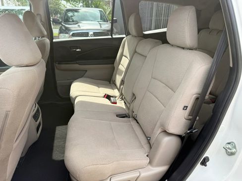 Used 2017 Honda Pilot EX image 14