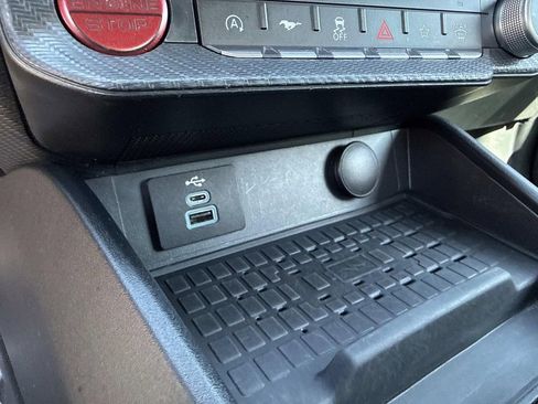 Used 2024 Ford Mustang Premium image 27