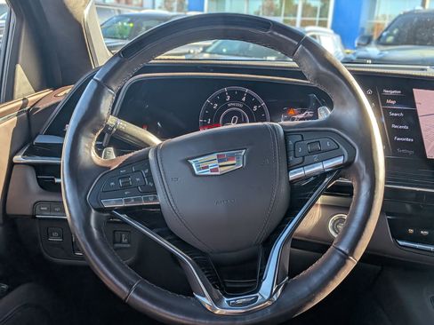 Used 2023 Cadillac Escalade ESV V w/ Heavy-Duty Trailer Package image 20