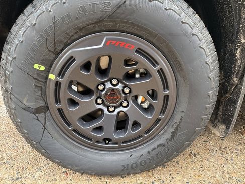 New 2026 Nissan Frontier PRO-4X image 10