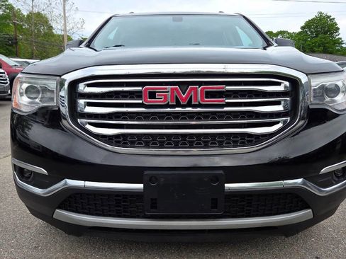 Used 2017 GMC Acadia SLT w/ LPO, Floor Liner Package AWD/4WD image 4