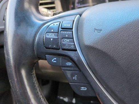 Used 2015 Acura ILX w/ Technology Package FWD image 25