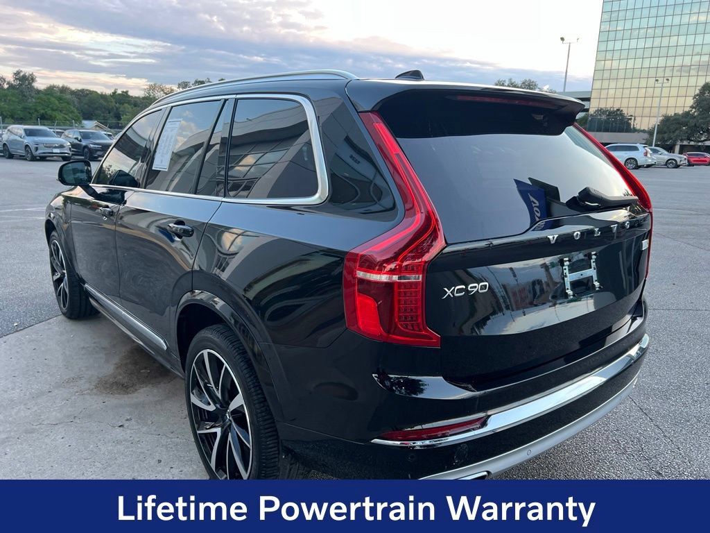 Used 2021 Volvo XC90 T8 Inscription Expression w/ Protection Package AWD/4WD image 5