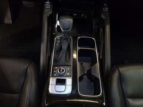 Used 2025 Kia Telluride S AWD/4WD image 18