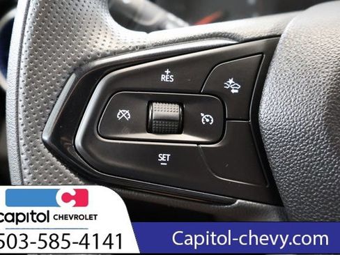 Used 2025 Chevrolet Trax LS FWD image 19