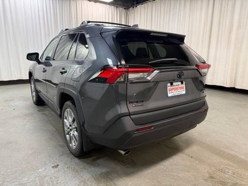 Used 2022 Toyota RAV4 XLE Premium AWD/4WD image 8