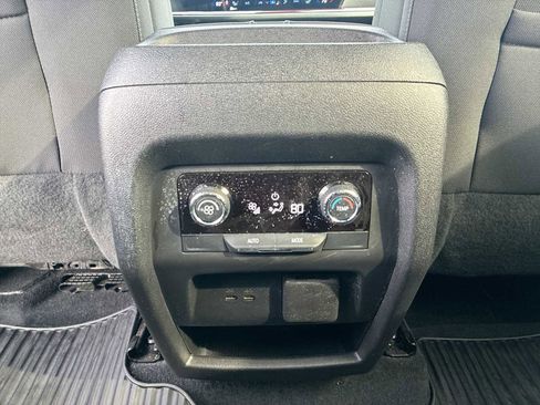 Certified 2024 Chevrolet Traverse Z71 w/ Enhanced Driving Package image 22