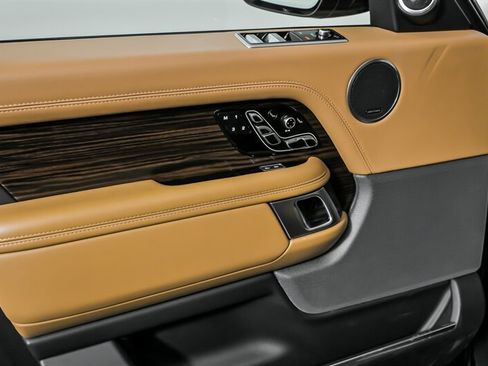 Used 2021 Land Rover Range Rover Long Wheelbase Autobiography image 15