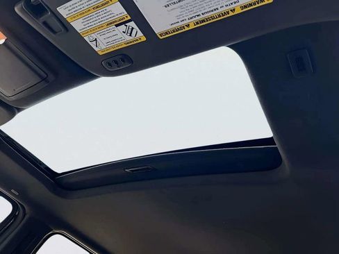 Used 2016 Ford F250 Lariat w/ Lariat Ultimate Package image 30