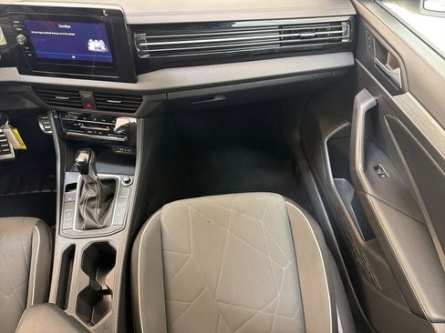 Used 2025 Volkswagen Jetta Sport FWD image 24