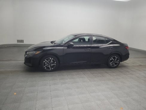 Used 2025 Nissan Sentra SV FWD image 2