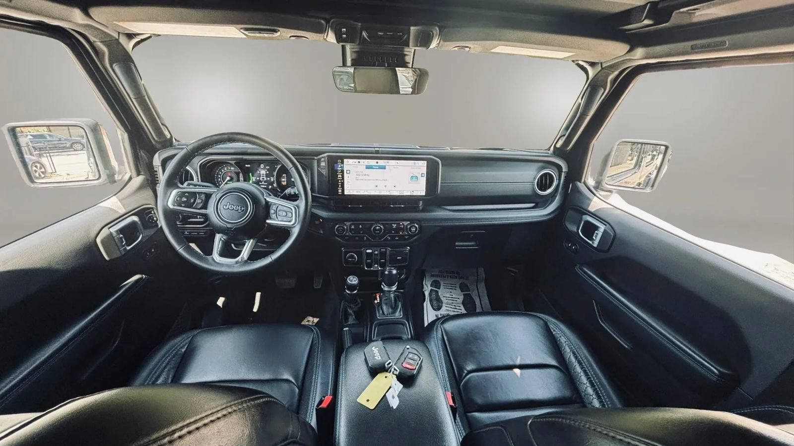Used 2024 Jeep Wrangler High Altitude AWD/4WD image 15