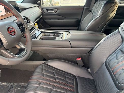 New 2026 Nissan Armada PRO-4X AWD/4WD image 7