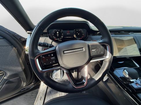 Certified 2025 Land Rover Range Rover Sport SE AWD/4WD image 10