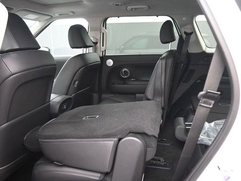 New 2026 Hyundai Palisade Limited image 16