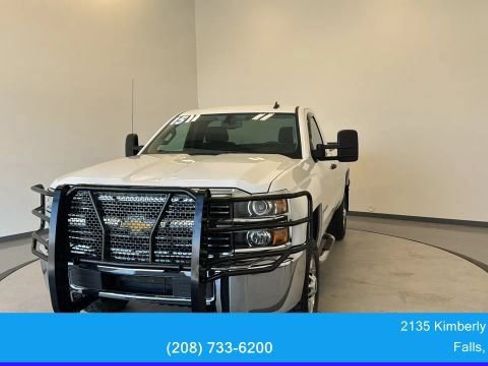Used 2015 Chevrolet Silverado 2500 LT AWD/4WD image 3
