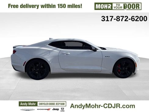 Used 2021 Chevrolet Camaro LT w/ Technology Package image 8