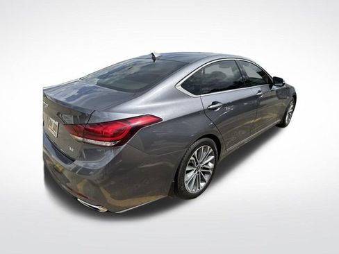 Used 2017 Genesis G80 3.8 RWD image 6