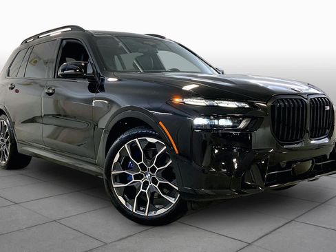 Used 2025 BMW X7 M60i AWD/4WD image 2